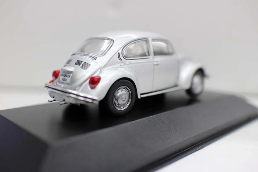 1/43 fusca 1985 Collection of die-cast alloy car decoration model toys