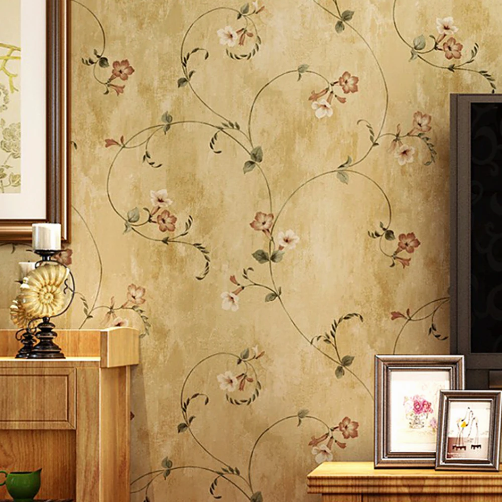 Q QIHANG American Country Retro Idyllic Small Bouquet Living Room Bedroom Non-woven Wallpaper Yellow Color 0.53m*10m=5.3m2