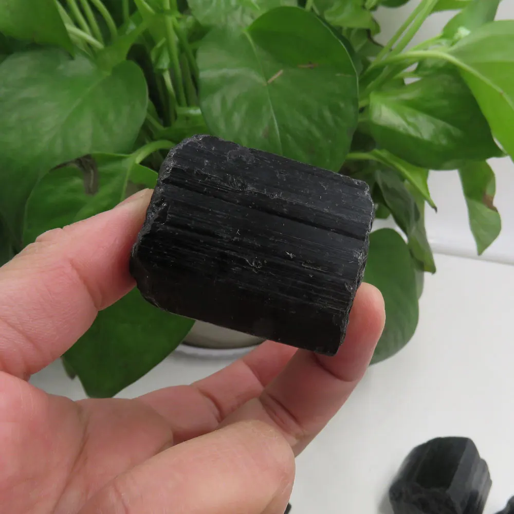 100~120g Small AAA 100% Natural Raw Black Tourmaline Gemstone Specimen Reiki Chakra Reiki Healing Metaphysical Pocket Stone