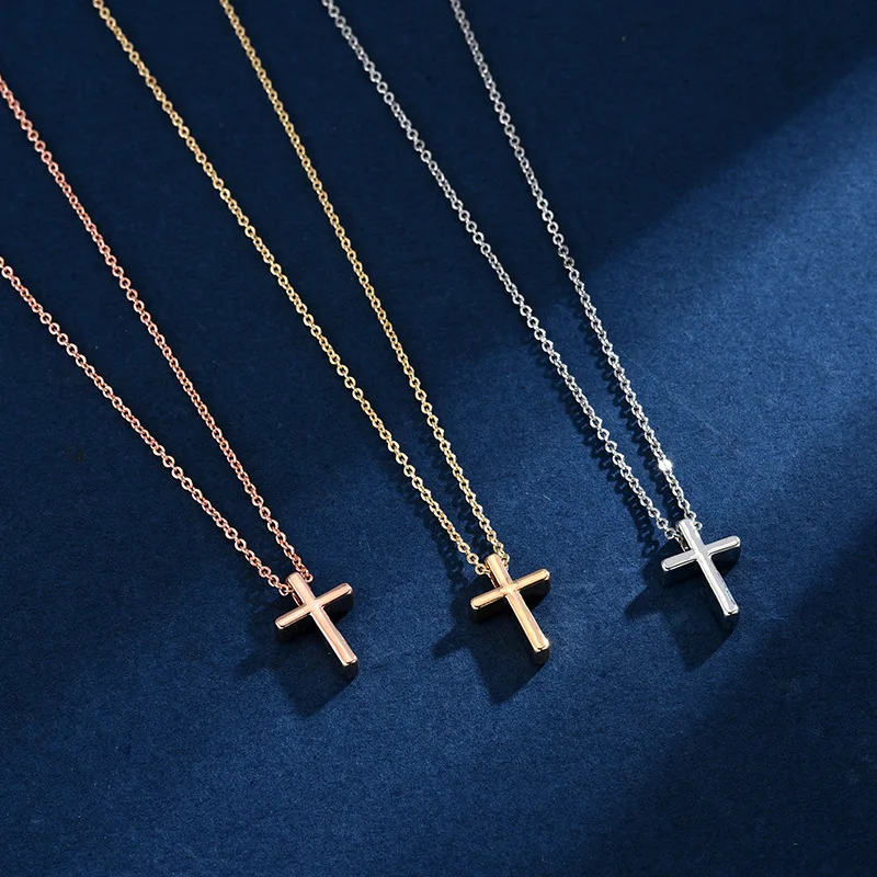 

PANJBJ S925 Sterling Silver Korean Personality Glossy Cross Necklace Ladies Simple And Versatile Pendant Chain NecklacePANJBJ