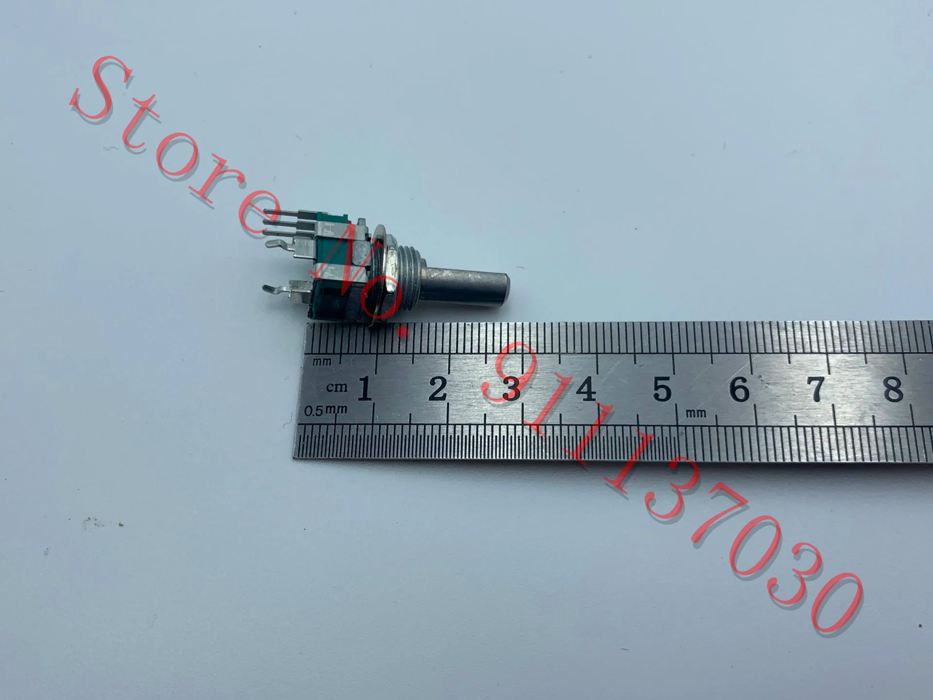 1pcs   RK09L1140A2U precision potentiometer B10K, single shaft length 20mm