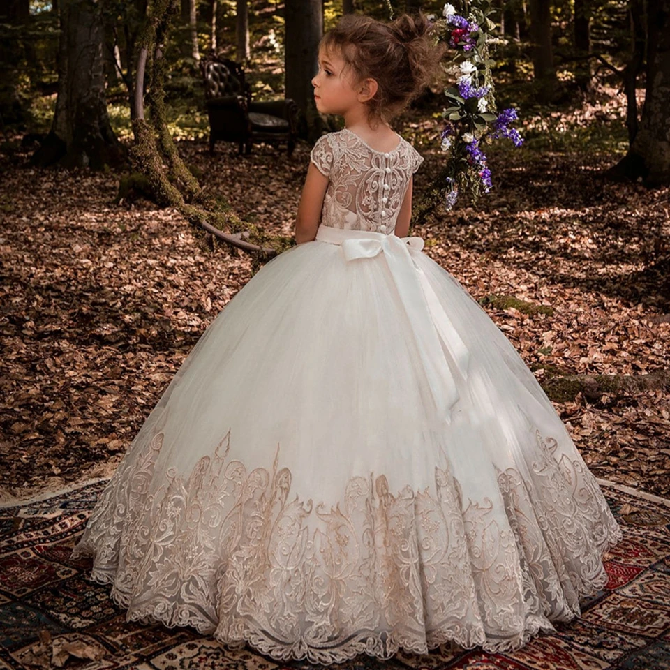 Ball Gown Flower Girl Dresses 2020 Appliques Short Sleeves Kids Princess Dress For Weddings First Communion Dress Pageant Gowns