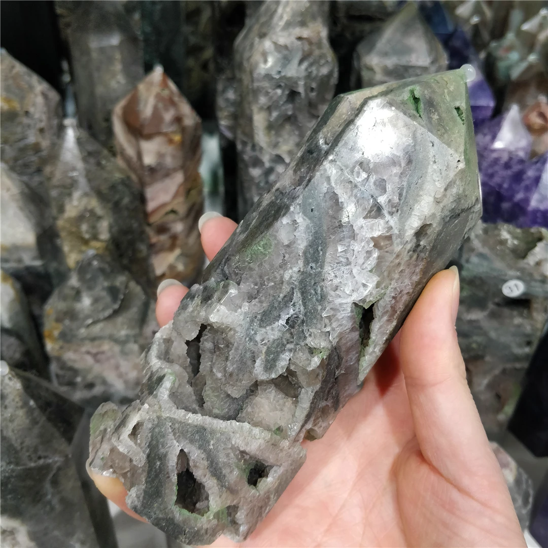 

Natural Rock Ore Mineral Quartz Lilac Sphalerite Crystal Druse Big Stones Tower Chakras Collecting Wand Furnish And Decorate