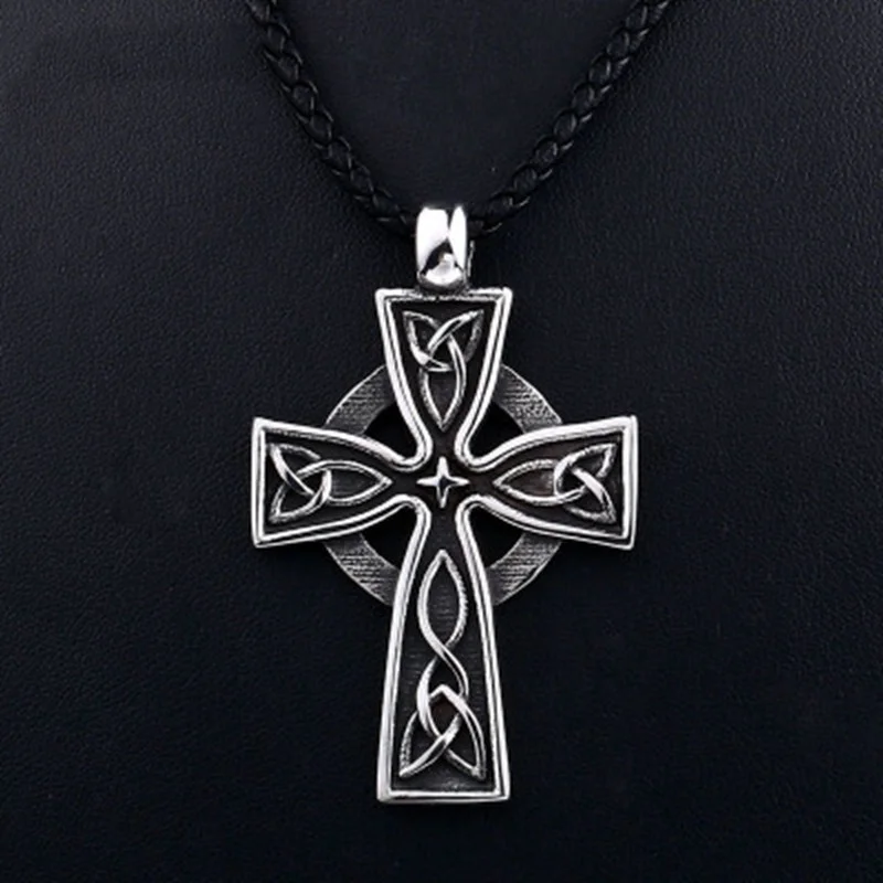 New Trendy Celtic Cross Pendant Necklace Men\'s Necklace Fashion Sliding Metal Cross Necklace Pendant Accessories Party Jewelry