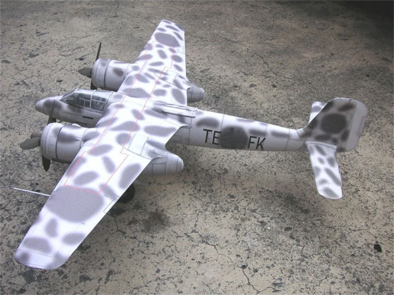 1/33 Scale Germany Ta - 154 Mosquito Fighter At Night DIY Craft Aircraft 3D Paper Model Kits Toys Military Model