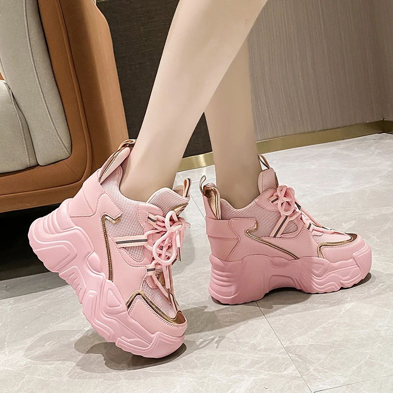 2022 Spring Thick Sole Casual Dad Shoes Breathable Leather Chunky Sneakers Lace-up 10CM High Platform Sports Shoes Zapatos Mujer