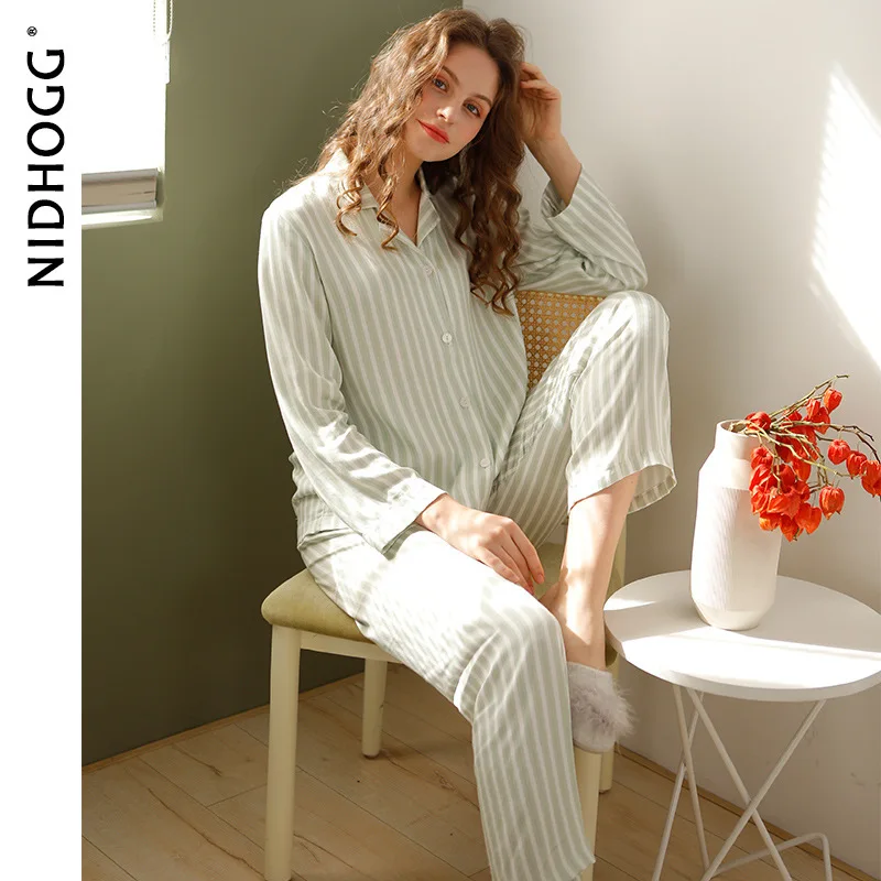 Spring 2021 Satin Long Sleeve Pajamas Green Striped Viscose Sleepwear Lapel Satin Loungewear Two Piece Pijamas Set Home Clothes