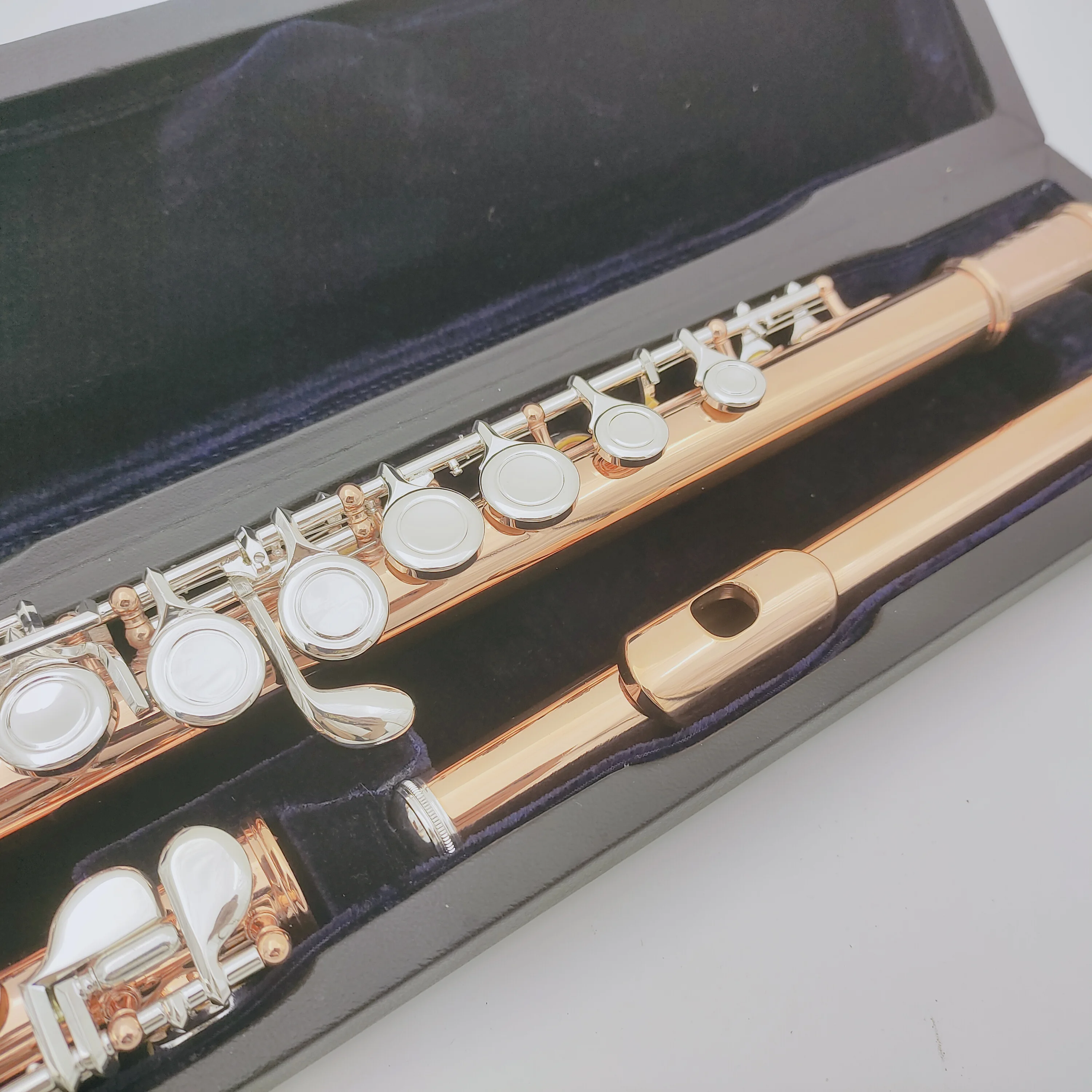 Beautiful Gold Lacquer Muramatsu Flute Closed Holes Split E Brand 16 Keys Musical Instrument Flute With Case