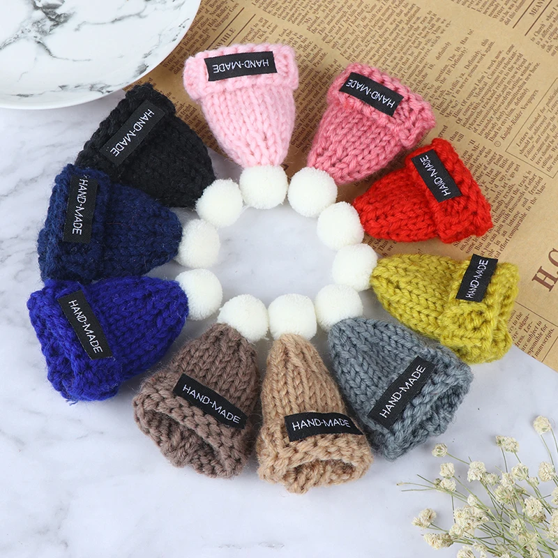 1:6 1:12 Dollhouse Miniature Fashion Ball Top Knitted Beanie Hat Cap Doll House Decoration Dolls Accessory