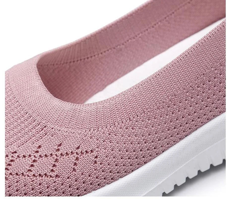 Women's Sports Shoes New Fashion Socks Casual Shoes White Sports Shoes Summer Vulcanized Mesh Sports Shoes Denis Femino