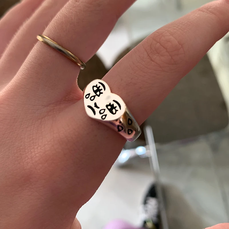 Creative Cry Face Rings for Women New Trendy Fashion Female Resizable Ring Jewelry Ladies Bar Night Club Jewelry Gifts