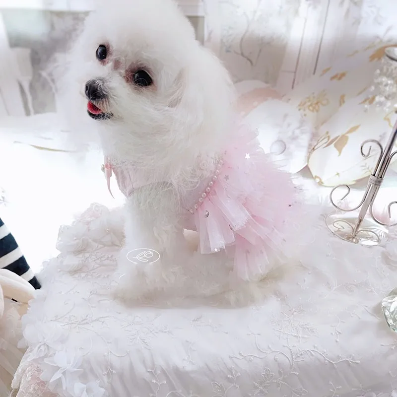 High-end Handmade Dog Clothes Pet Supplies Pink Exquisite Lace Soft Yarn Flowers Dress Cake Skirt Sweet Cute One Piece Holiday