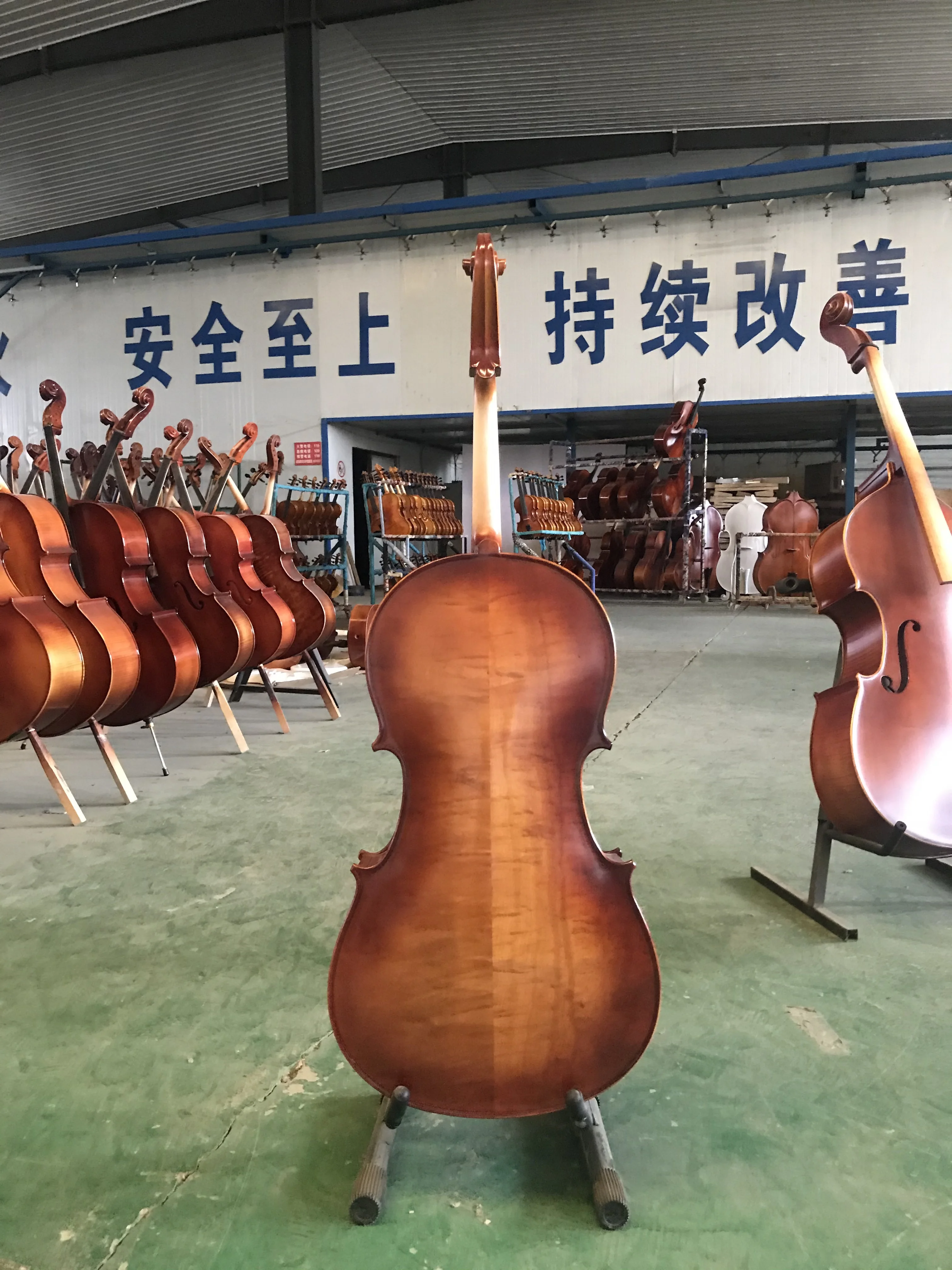 Professional Handmade Cello with Huge and Powerful Sound Beautiful Pattern, Solid Wood, All Accessories, 100% Solid Wood, 3/4 Hi