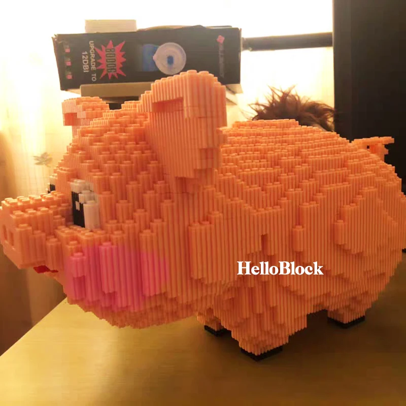 Cartoon Animal Pet Pink Cute Pig Building Block 3D Model Kits DIY Diamond Mini Brick Assembly Toys For Boy Adult kids Gift