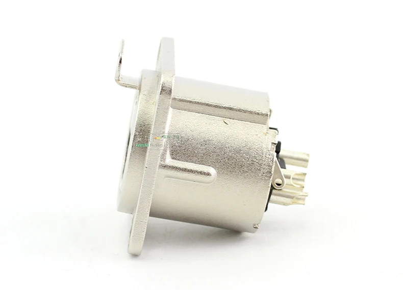 NEUTRIK NC5FD-LX 5 pole female receptacle solder cups Nickel housing silver contacts DMX Socket