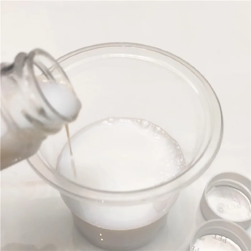 PTFE เข้มข้นทนต่อการกัดกร่อน PTFE Powder Liquid Anti การยึดเกาะและป้องกันการกัดกร่อนเคลือบ PTFE แป้งความร้อน