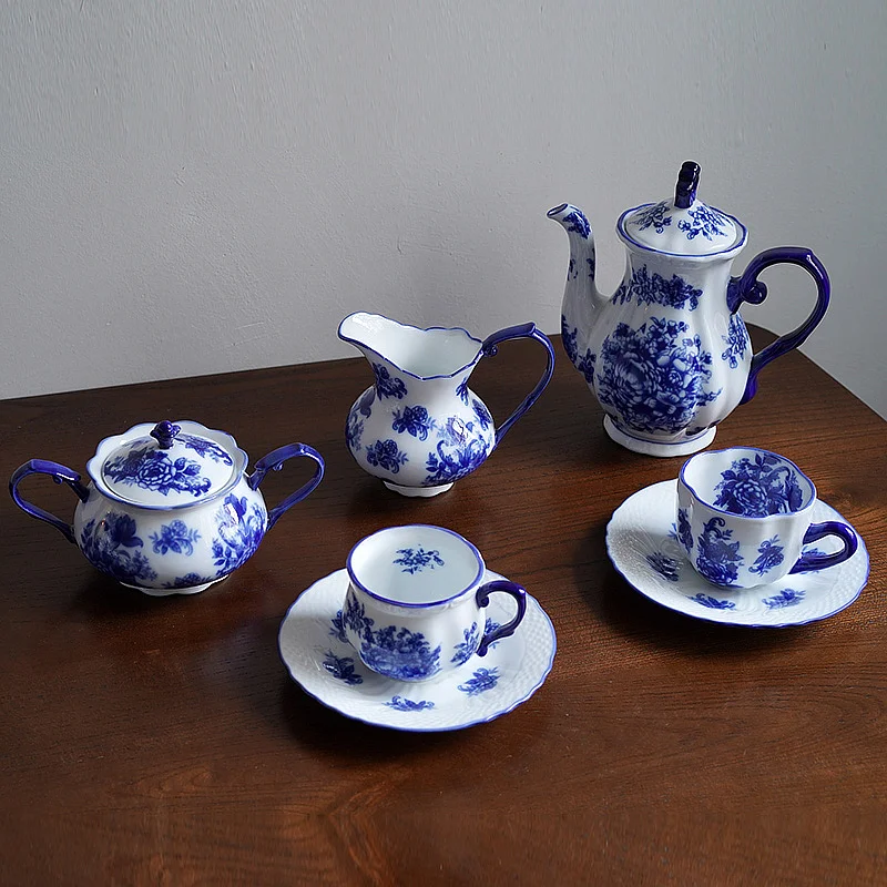 European hand painted Chinese blue and white series basket color ceramic afternoon tea set tableware plate and pot