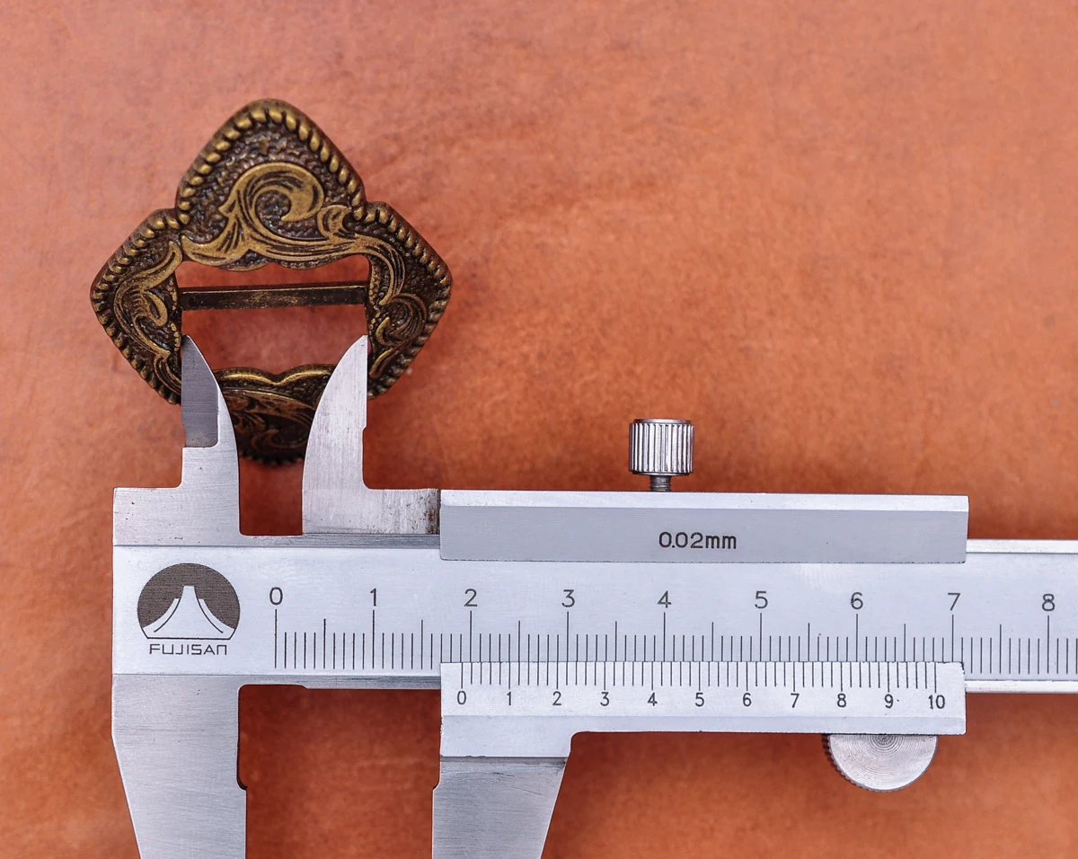 6x antike messing beschichtete Western Rodeo Blume geschnitzt Leder Handwerk Sattel Reiß nägel Halfter geschlitzt Concho Zaumzeug Gürtels chnalle Dekor – Detail 8