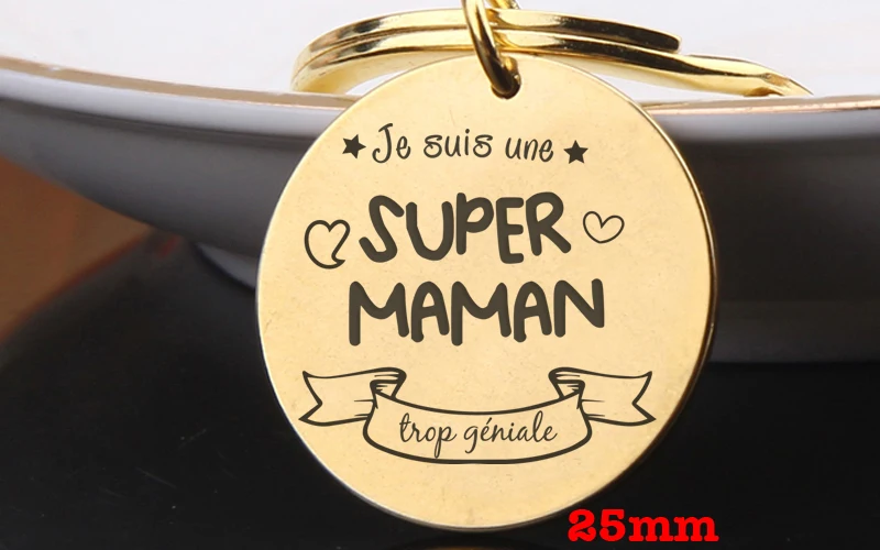 The keychain records the new key chain style of Je suis une super mom, the gift to mother is a high-quality sack charm