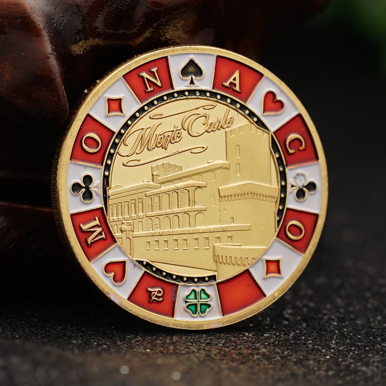 32mm 카지노 기념 동전 라스베가스 7개 배지 페인트 마이크로 릴리프 행운을 빌어요 금도금 메달 종 - AliExpress