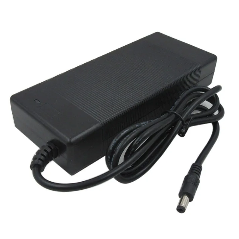 67.2V 2A 60V 16S Lithium Charger 60 V 10AH 15AH 20AH Li-ion 18650 Battery Charger DC 3PIN IEC XLR