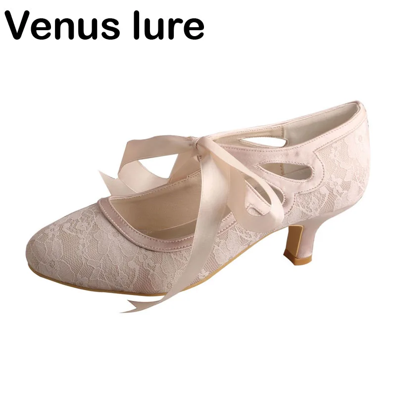 

Wholesale and retail Dressy Mary Jane Shoes for Women Nude Satin and Lace