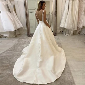 Personalisierte Prinzessin Hochzeitskleid, Linie A, Deep V Ausschnitt, Spitzenapplikationen, Satinstoff, Boho, billig, Dubai, Brautkleider 12 Hauptverkaufskleider arabischer Rassenbräute - №4