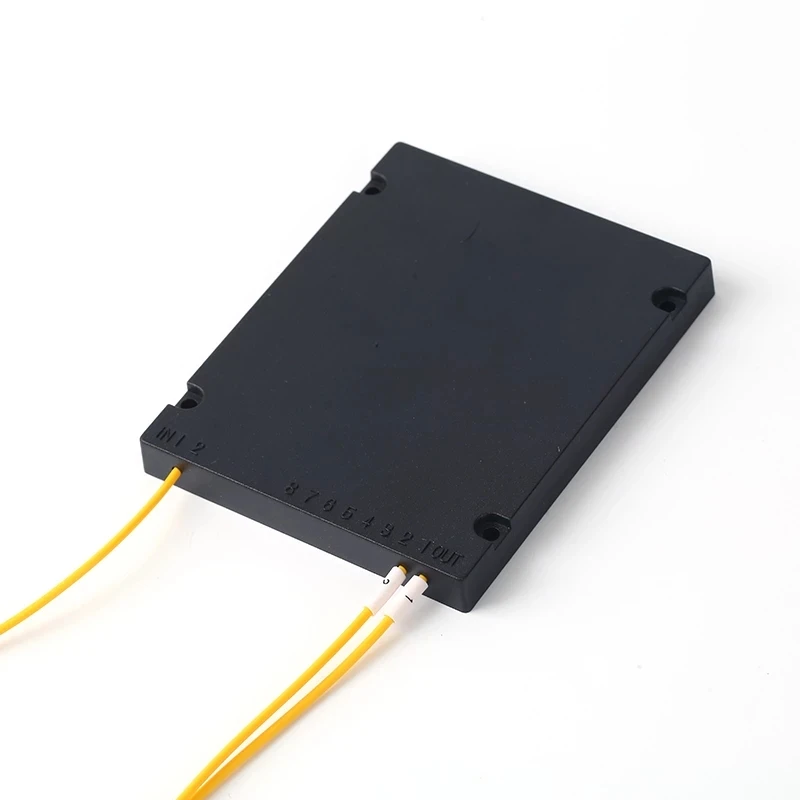 caixa-divisora-de-fibra-optica-sc-apc-plc-1x2-modo-unico-abs