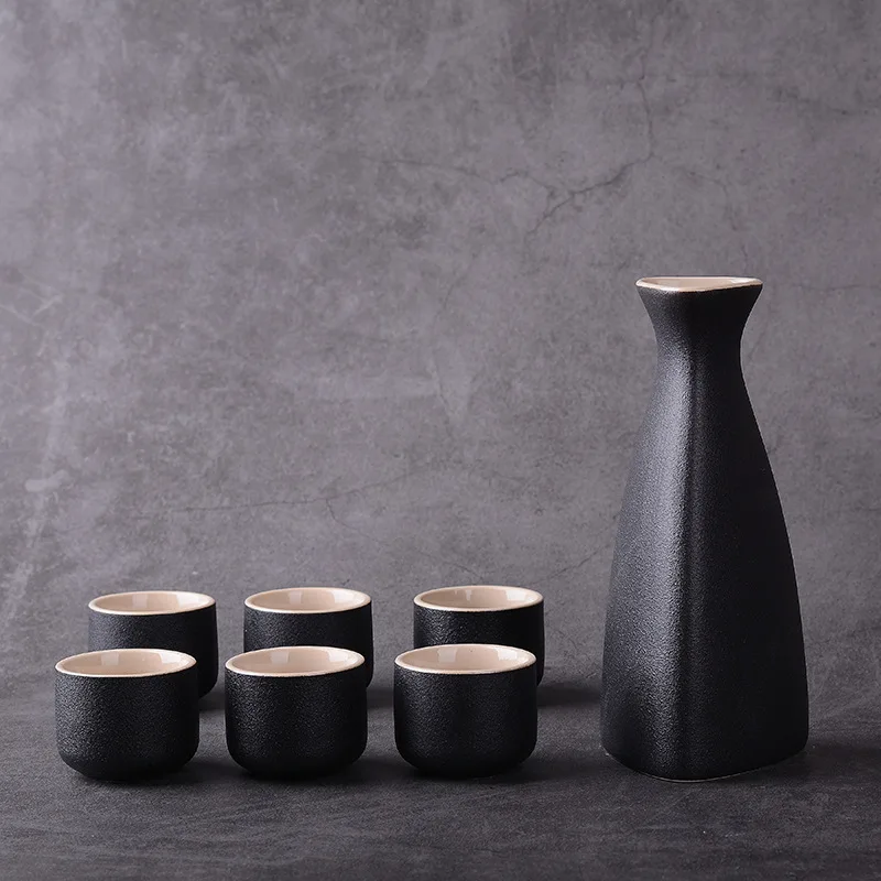 Best-selling Japanese Ceramic Sake Pot Cup Set Black Stoneware Wine Bottle Wine Bottle Cup 7 Pieces/Set