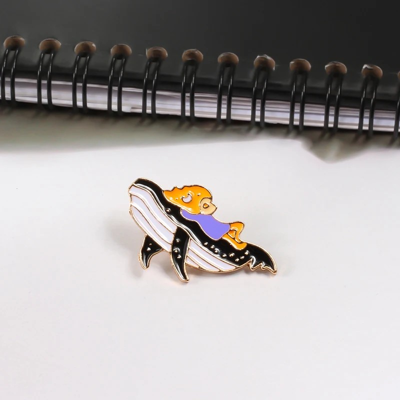 Animal Badge Enamel Pins Brooch Black White Cat Fish Monster Button Shirt Jackets Women Cute Brooches Kids Jewelry Accessories