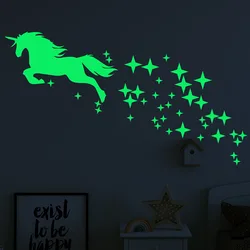 1 Set Glow In The Dark Unicorn Star Pattern adesivi murali adesivi murali fluorescenti luminosi creativi adesivi murali per la camera dei bambini