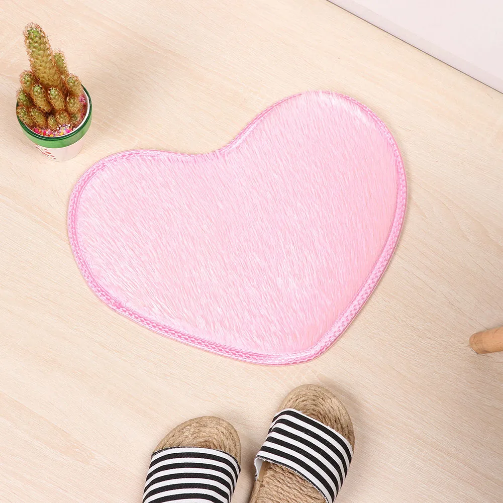 30x40cm Love Heart Shape Bathroom Carpet Solid Green Red Bath Mats Doormat Non-slip Carpets Kitchen Bathroom Rugs Home Floor Mat