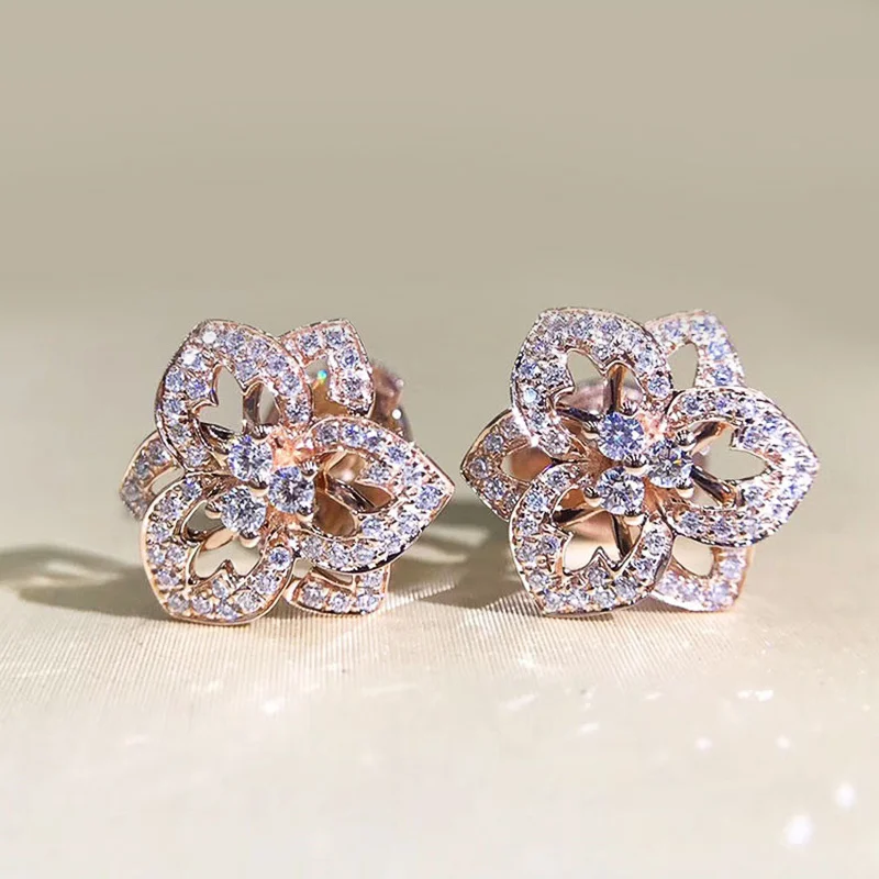 Huitan Romantic Women\'s Flower Earrings Silver Color/Rose Gold Color Available Holiday Stud Earrings Party Fashion Jewelry Gifts