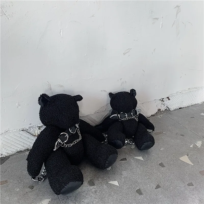 Borsa a tracolla per bambini orso violente All-match orso nero personalità borsa a tracolla da strada giocattoli di peluche farciti scuri per ragazze