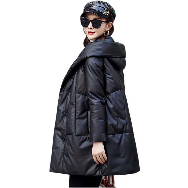 

OKXGNZ 2022 New Sheepskin Down Jacket Winter Women White Duck Down Coat Hooded Black Natural Leather Outerwear Parka KW1211