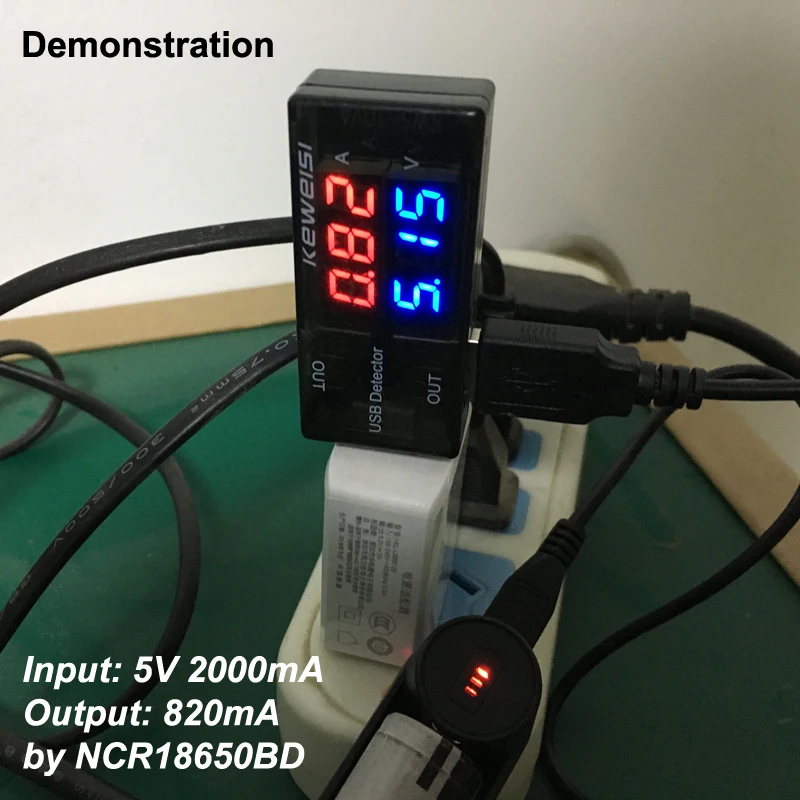 C1 Universal Portable USB Li-ion Battery Charger - Black (1 pc)