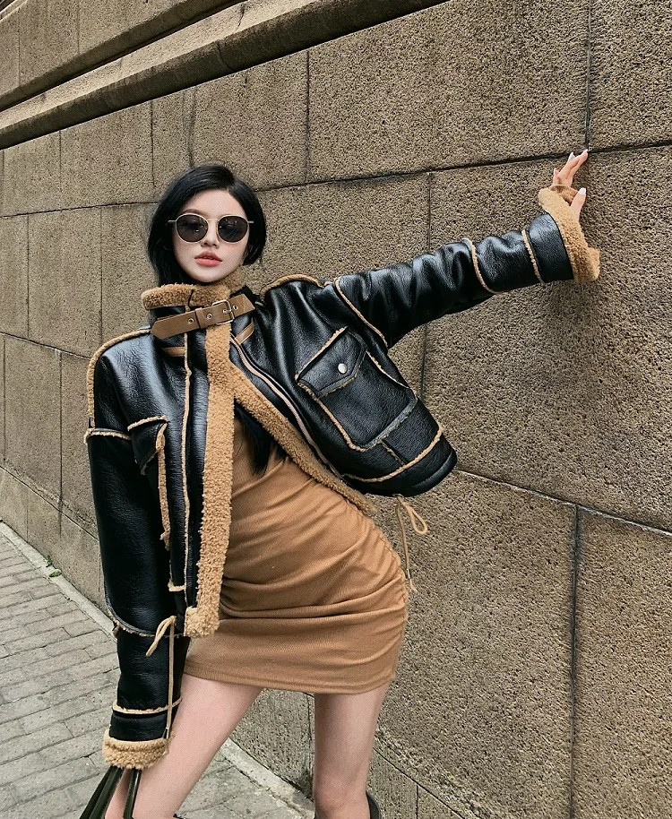 women's winter leather jacket 2021 Fashion black jacket women faux fur coat artificial leather vintage Short coat of lamb hair