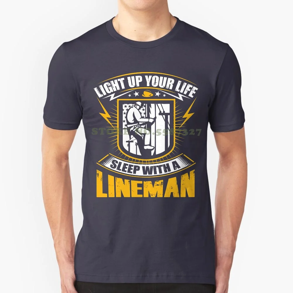 New Arrival Male Tees Casual Boy T Shirt Tops Discounts Sleep With A Lineman! Tshirt