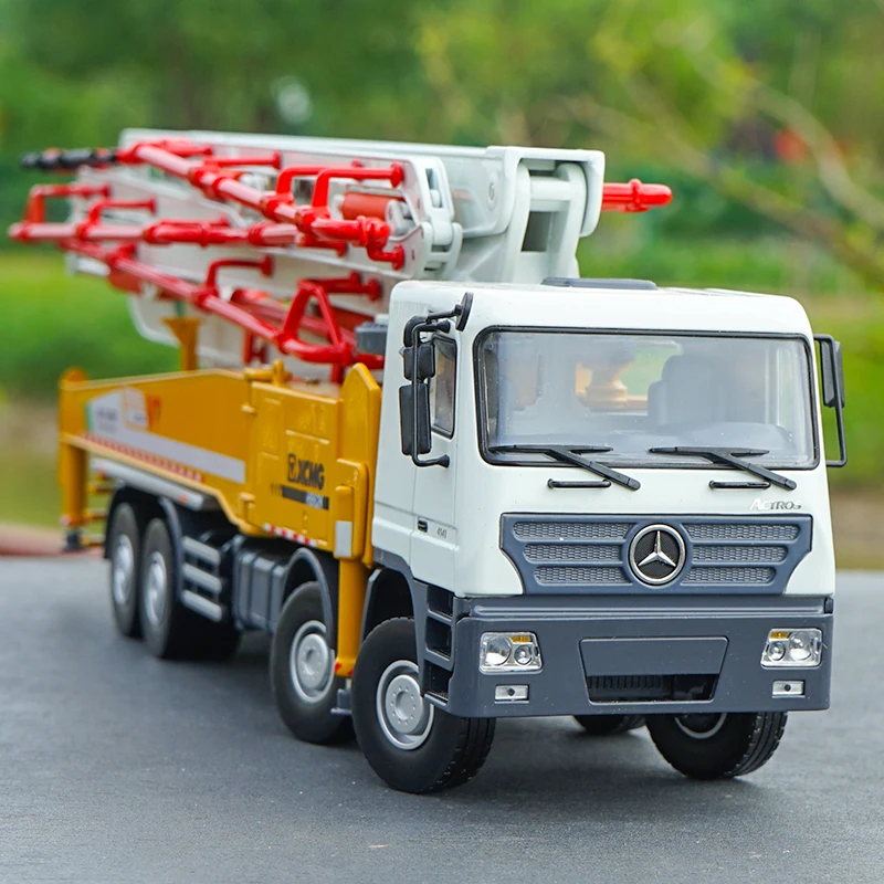 Original 1:35 HB56K 56m/62m Concrete Pump Truck model, Schwing V7 new pumper model for gift, collection