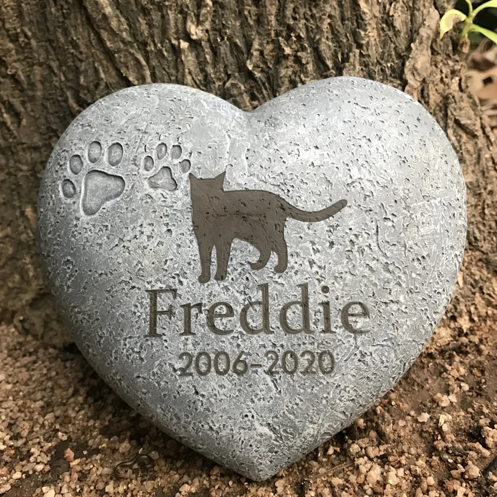 

Personalized Dog Pet Memorial Stone Heart Shaped Dog Cat Pet Grave Marker Pet Paw Memorial Tombstone Garden Stone 25-46patterns