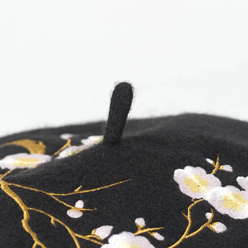 Embroidered Flower Wool Beret Korean Autumn Winter Hats For Women Ladies Painter Cap Vintage Bonnet Beanie Chapeau Femme Gorras