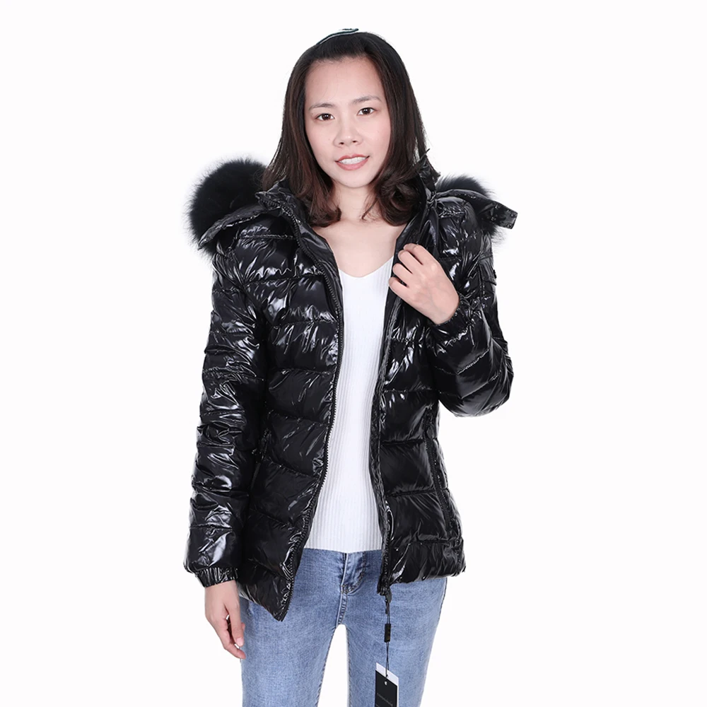 MaoMaoKong Autumn and winter bright face real fur collar black down jacket short 90 white duck down slim hooded warm jacket in w