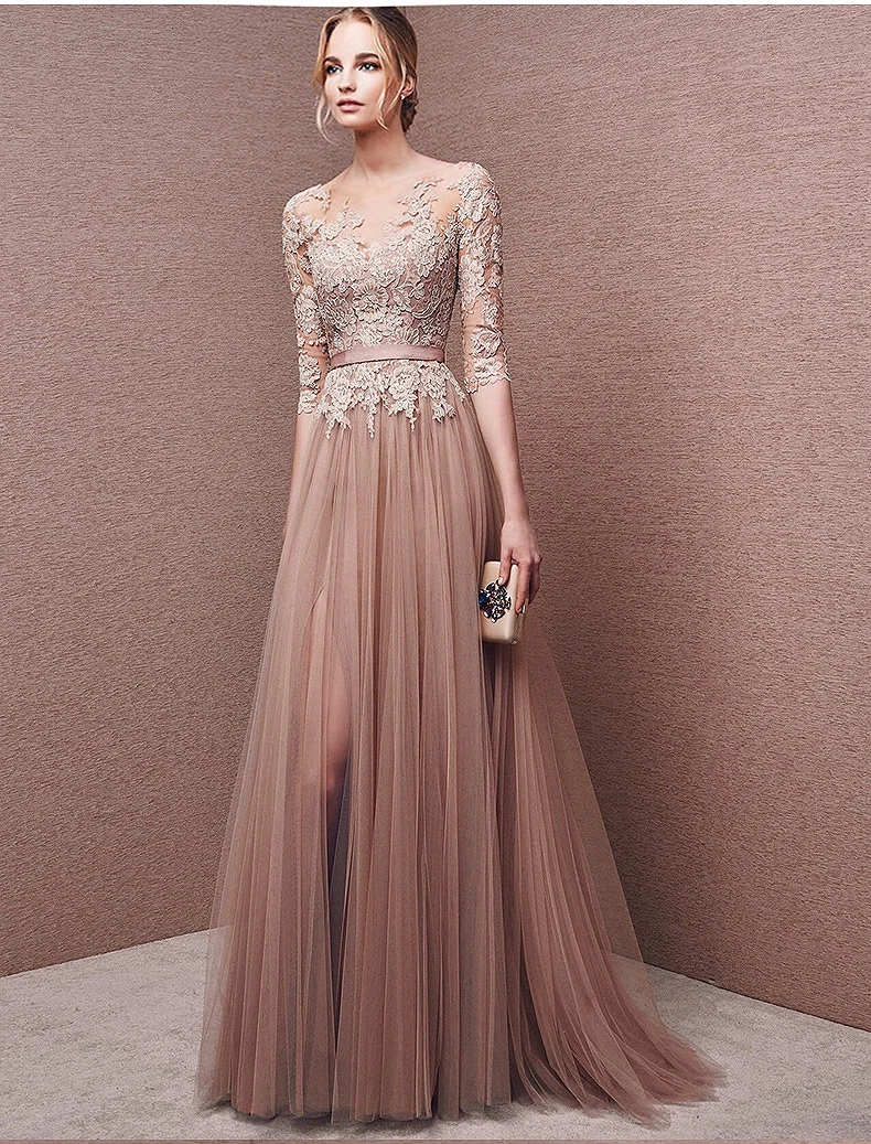 

Champagne Mother Of The Bride Dresses A-line Scoop Half Sleeves Tulle Appliques Lace Long Groom Mother Dresses Wedding