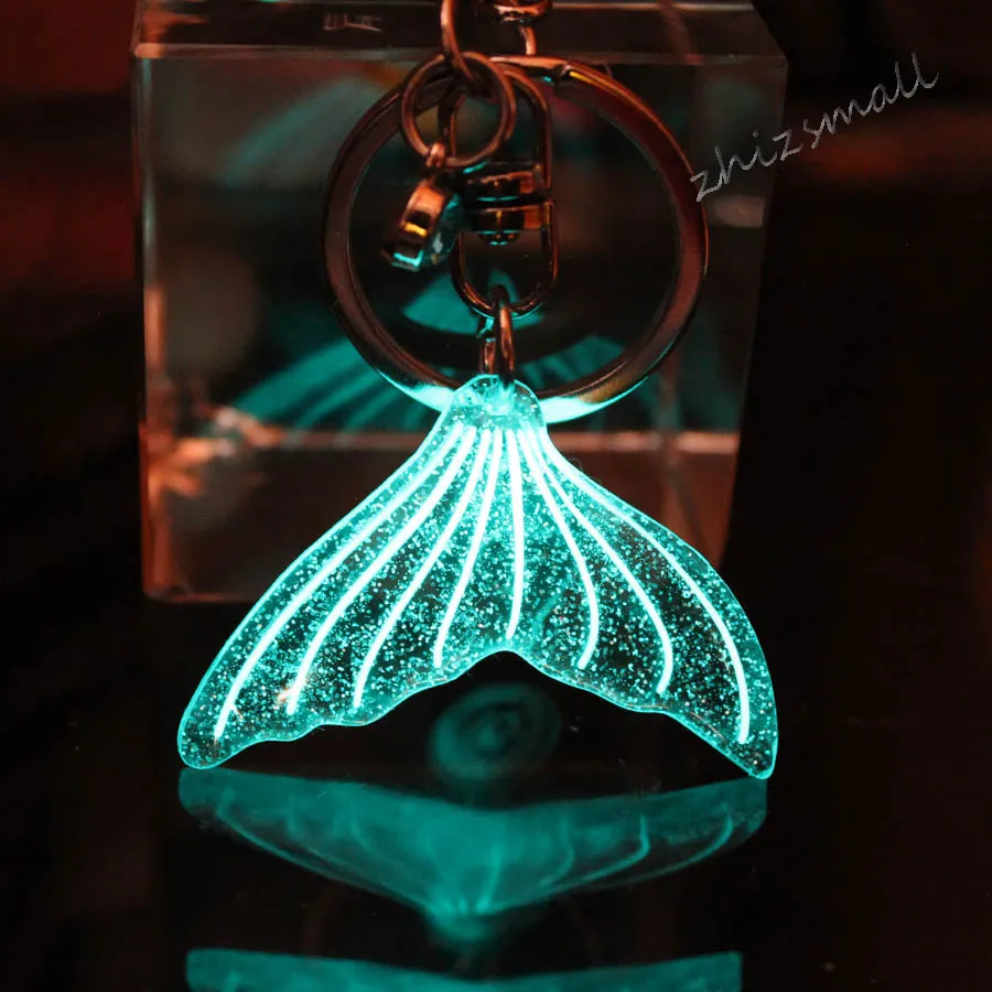 NEW Mermaid Keychain GLOW In The DARK Luminous Mermaid Tail Key Chain Bag Pendant Amulet Gift For Girls Women