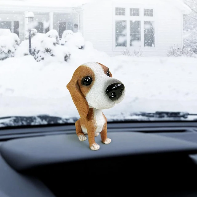 Nodding basset hound fashion for car