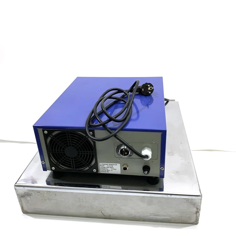 20KHZ-40KHZ 1800W Factory Product Ultrasonic Immersible Vibration Transducer Box for Auto Parts Cleaning