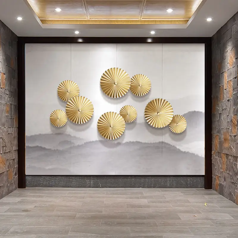 Modern Wrought Iron Golden Round Folding Fan Wall Mural Home Livingroom Porch Wall Hanging Crafts Hotel Lobby Wall Sticker Decor