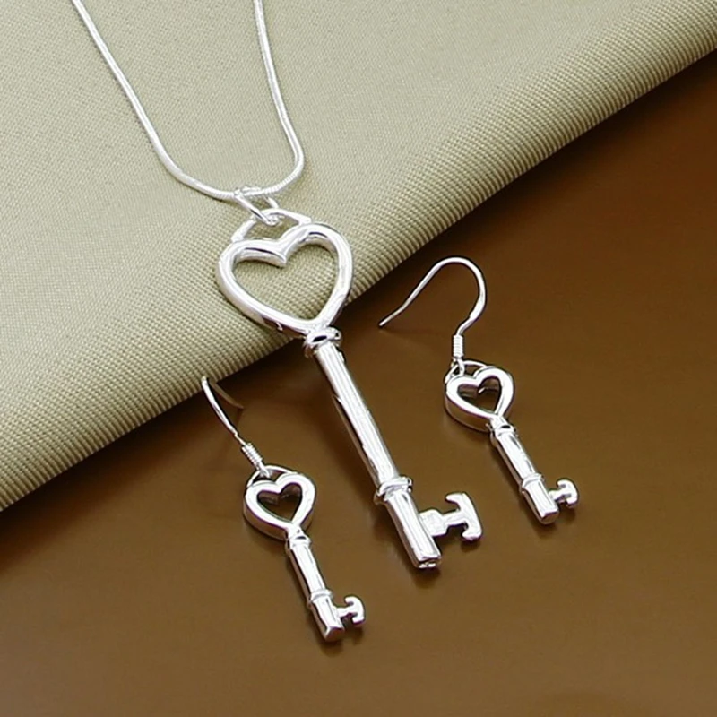 

925 Silver Jewelry Sets Fashion Simple Heart Key Necklace Earrings Set Female Lady Wedding Luxury Jewelry