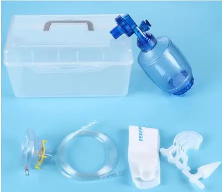 Simple respirator physician USES resuscitator resuscitation ball emergency breathing balloon balloon mask