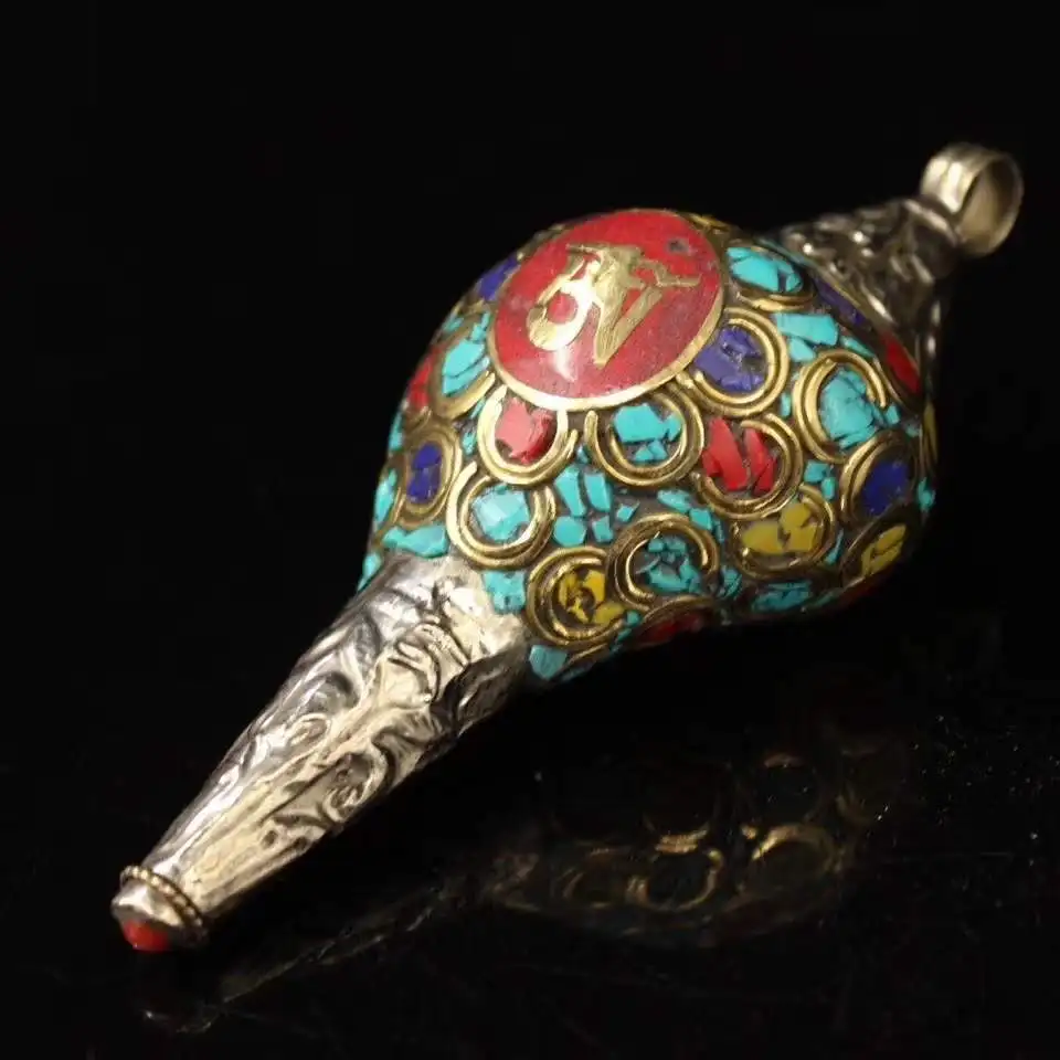China Tibet old natural conch package Tibetan silver pendants